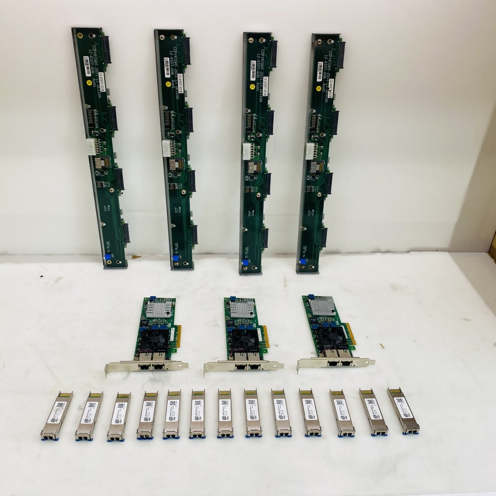 Job Lot Networking Hardware Intel X520-T2 10GbE 10G XFP SAS Backplane