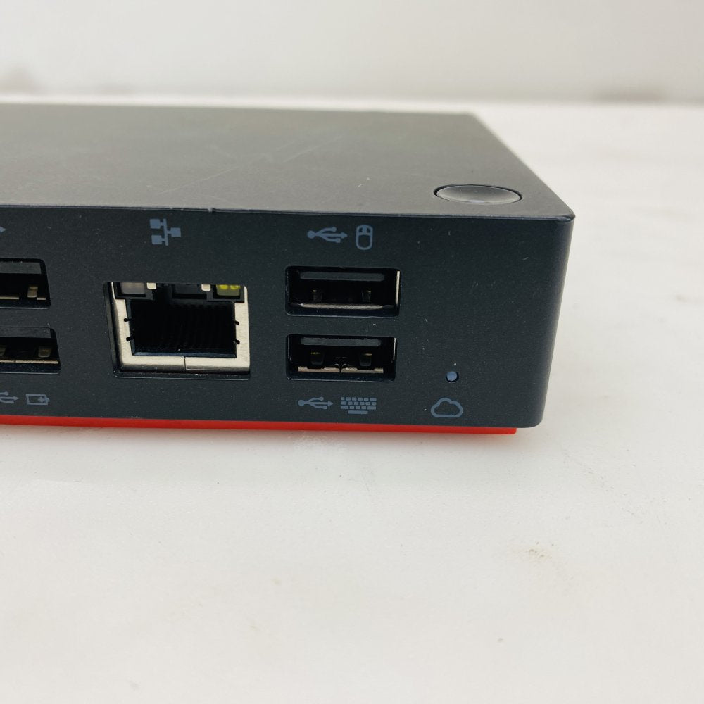 Lenovo ThinkPad Universal USB-C Smart Dock LDA-KP + 135W Power Adapter (Grade B)