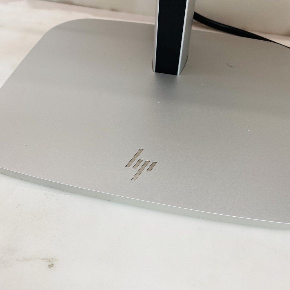 HP 524PN Monitor Model HSD-0177-W Adjustable Stand Grade B