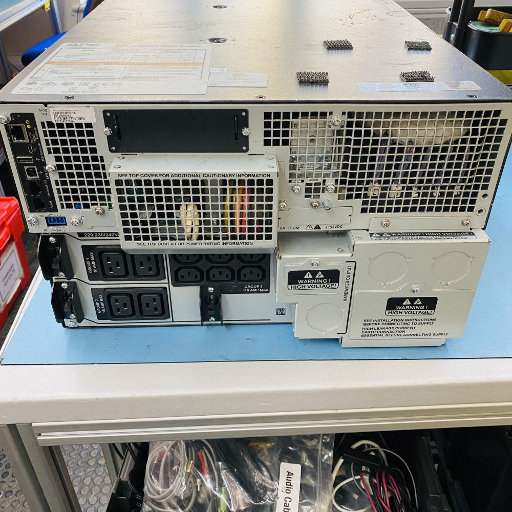 APC Schneider Electric SRT10KRMXLI Smart-UPS SRT 10kVA Rackmount UPS Grade D