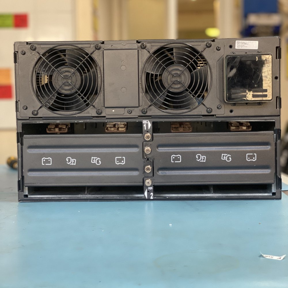 APC Smart-UPS SRT10KRMXLI 10kVA Rackmount UPS 208V Grade D