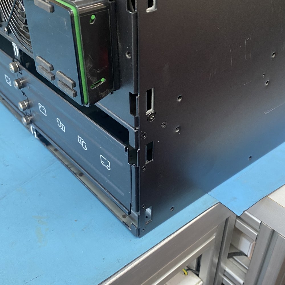 APC Smart-UPS SRT10KRMXLI 10kVA Rackmount UPS 208V Grade D