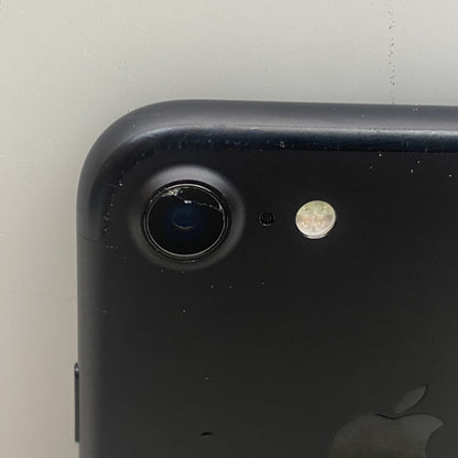 Apple iPhone 7 32GB Black Model:A1778 (MN8X2B/A) Battery 92% UNLOCKED (Grade D)