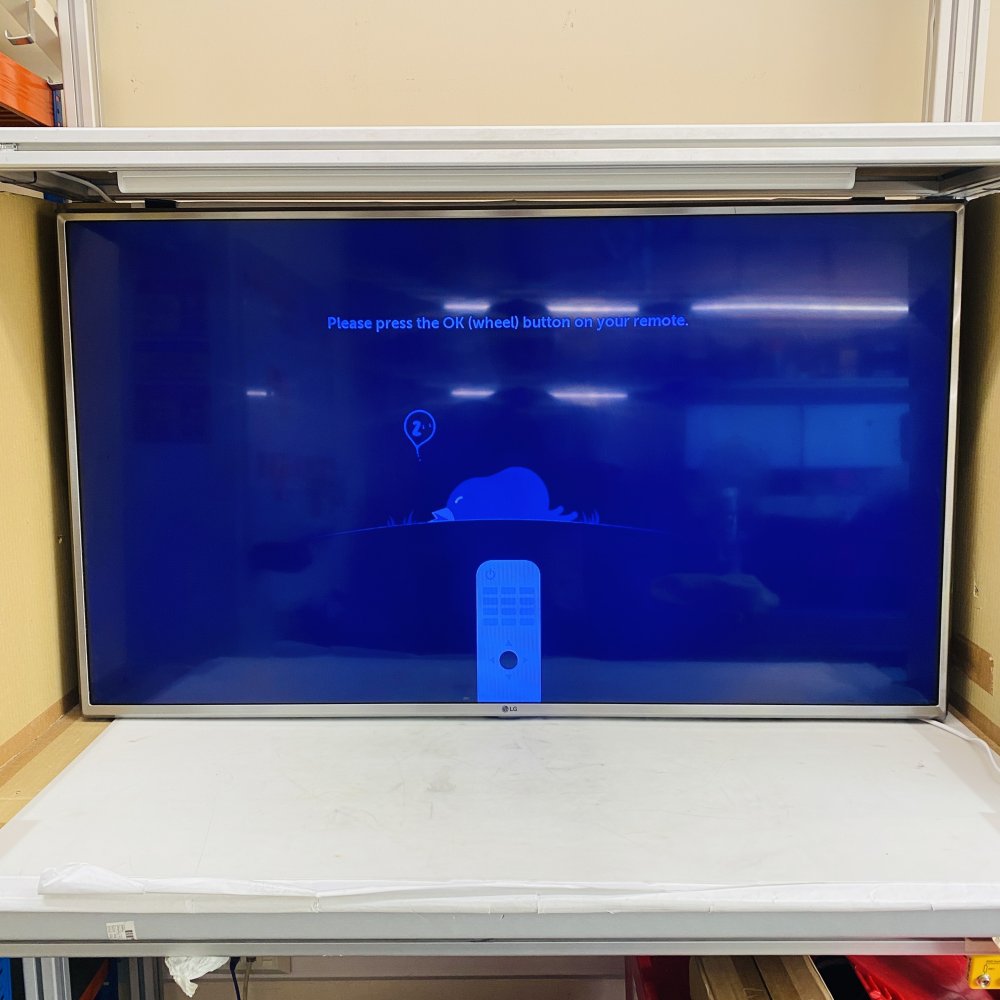 LG 49LK6100PLB 49" Smart LED TV Full HD Tested Working Grade D