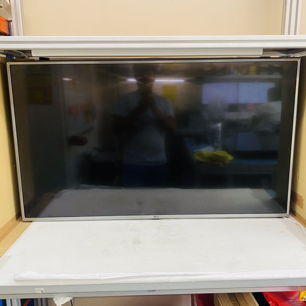 LG 49LK6100PLB 49" Smart LED TV Full HD Tested Working Grade D