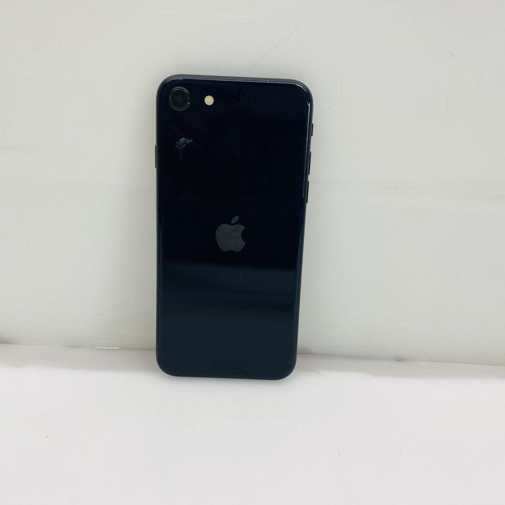 Apple iPhone SE (3rd Gen) 64GB Black MMXF3B/A Battery 100% UNLOCKED (Grade C)