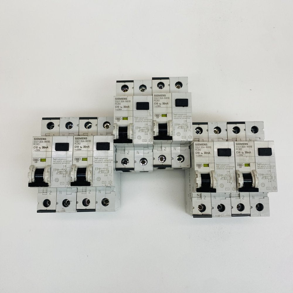Siemens 5SU1 354-1KK16 RCBO C18 30mA 230V Circuit Breaker Lot Grade C