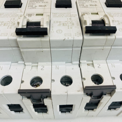 Siemens 5SU1 354-1KK16 RCBO C18 30mA 230V Circuit Breaker Lot Grade C