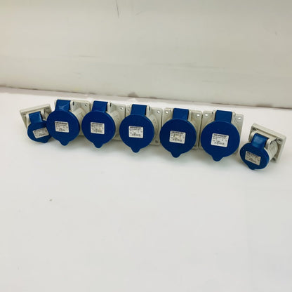 Mennekes Lot 7 Typ 1363/1395 16A/32A 200-250V IP44 2P+E Sockets Grade C