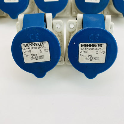 Mennekes Lot 7 Typ 1363/1395 16A/32A 200-250V IP44 2P+E Sockets Grade C