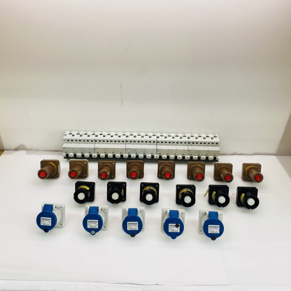 Job Lot Industrial Electrical Siemens 125A MCB Powerlock Panel Connectors