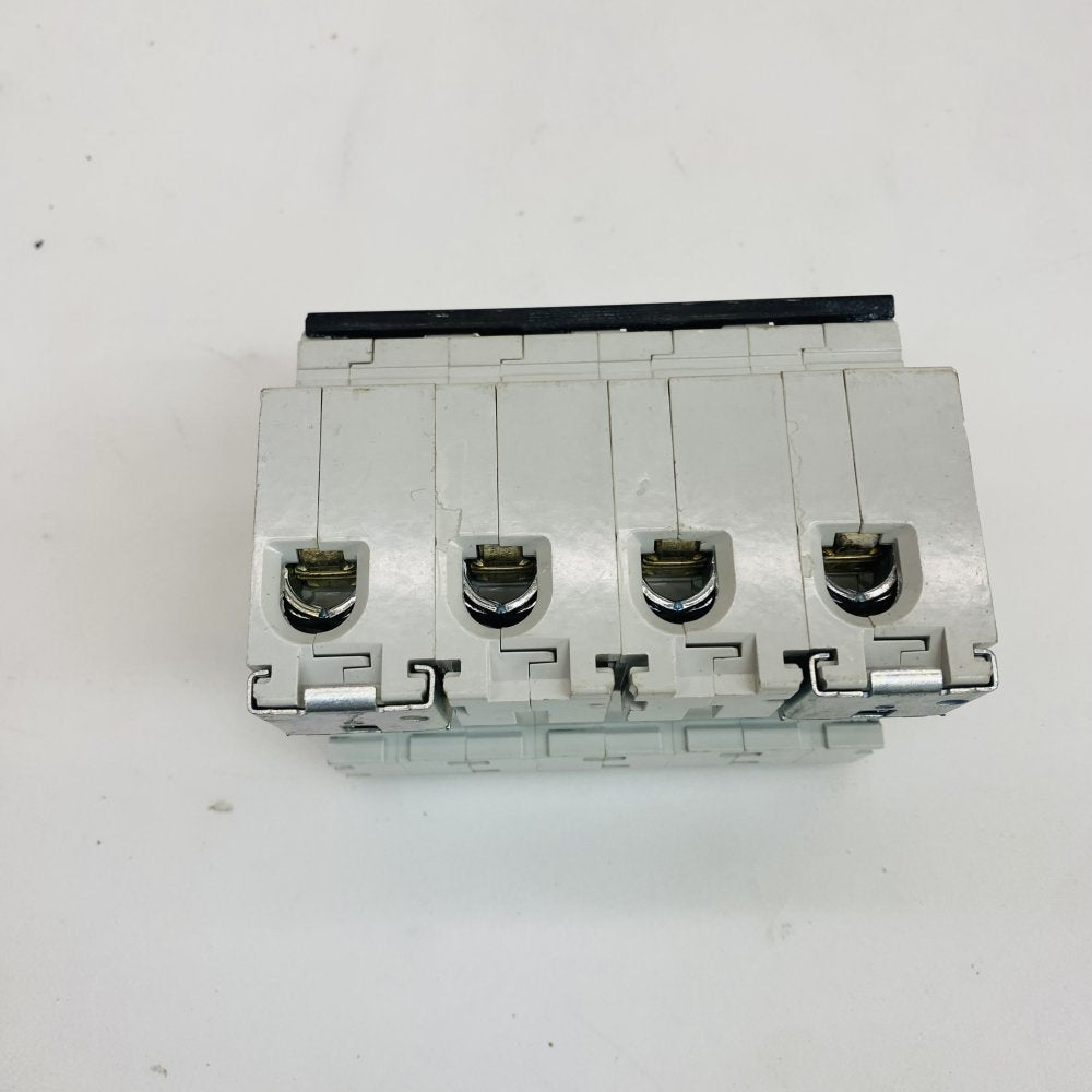 Job Lot Industrial Electrical Siemens 125A MCB Powerlock Panel Connectors