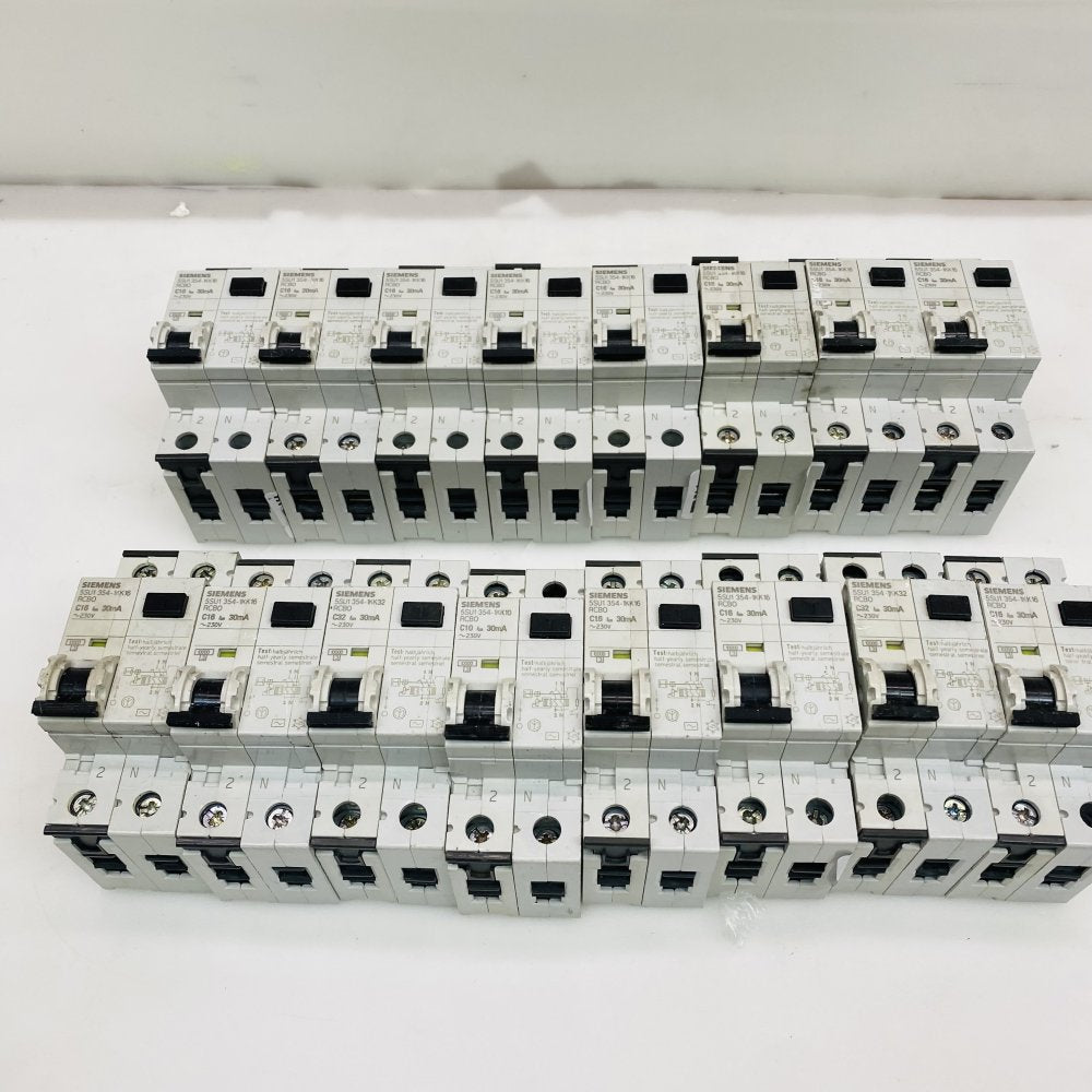 Siemens 5SU1 354-1KK16 C16 30mA RCBO 230V Used Lot of 16