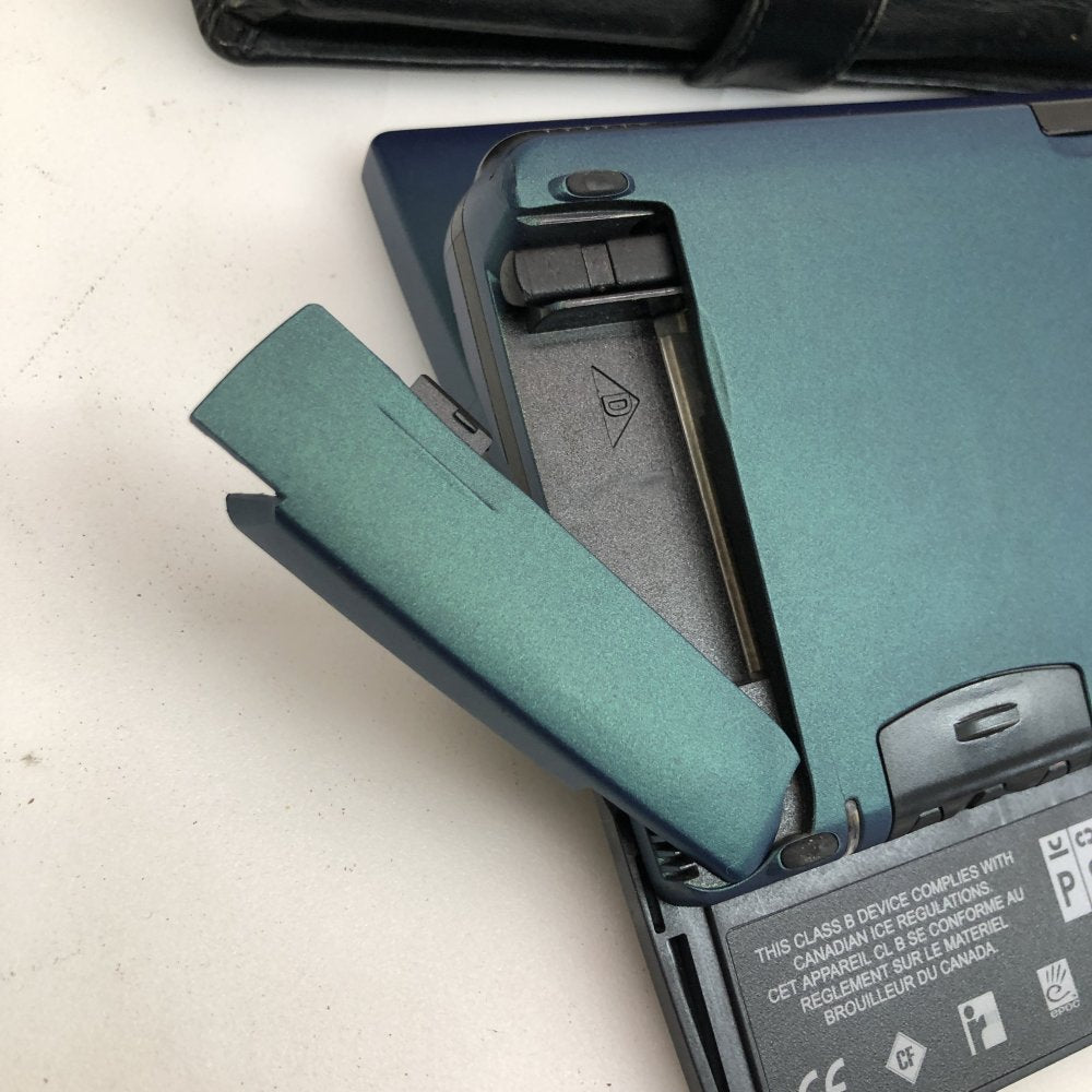Psion Series 5 8MB PDA QWERTY Organizer with Leather Case and Stylus