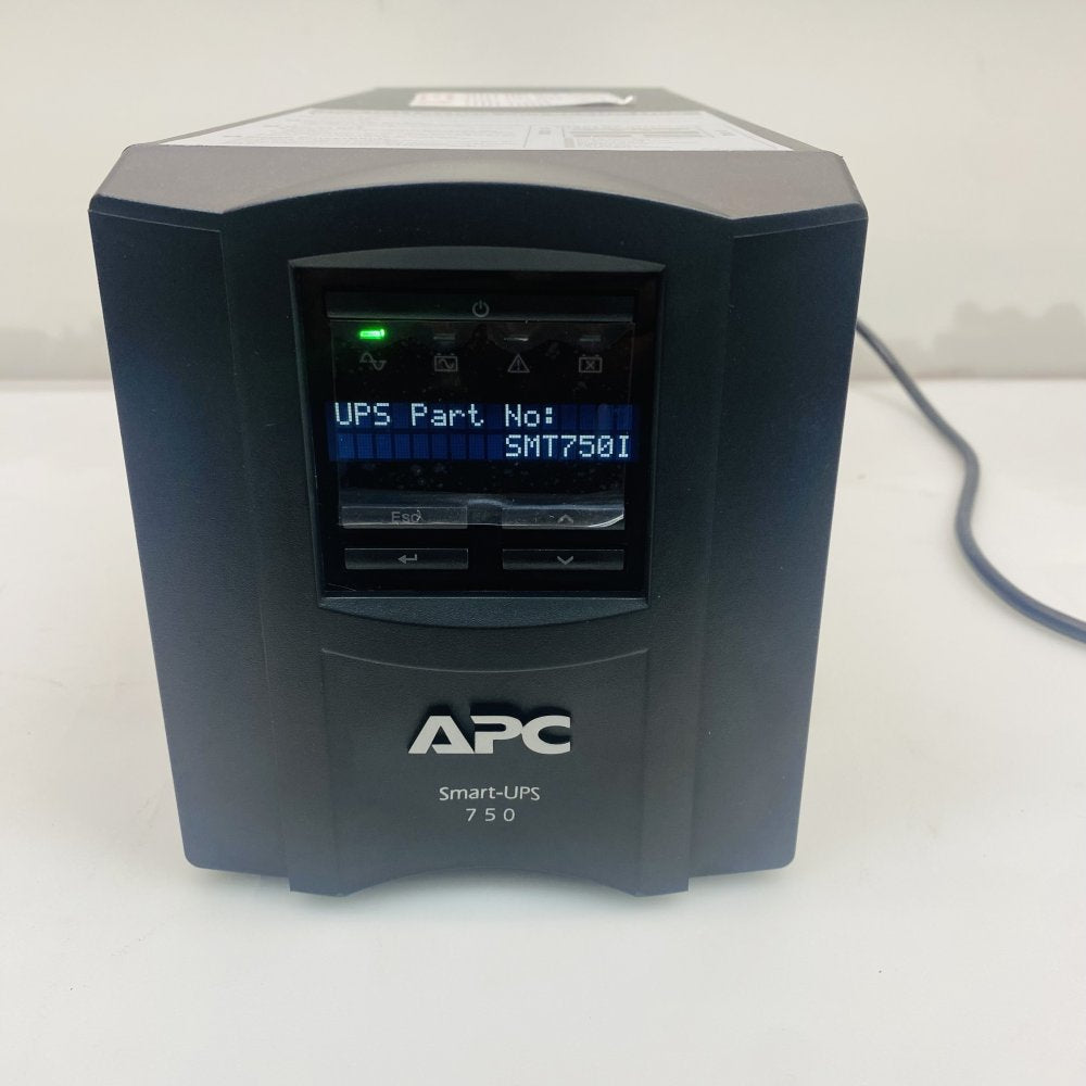 APC Smart-UPS 750 SMT750I 750VA 500W LCD UPS 230V USB Serial Cables