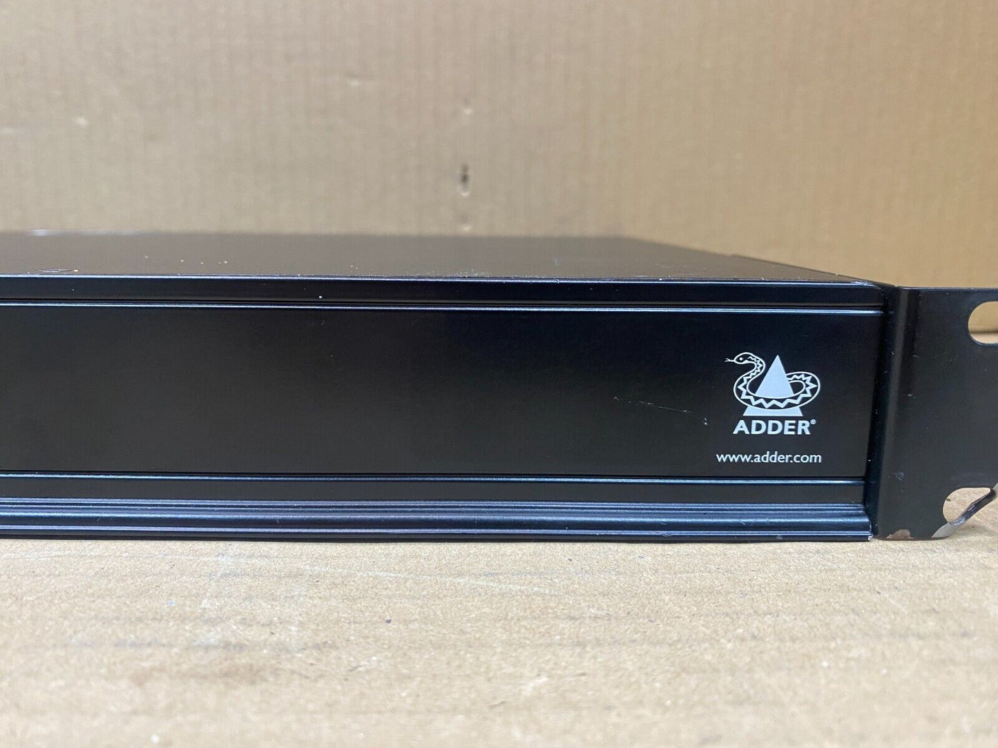 Professional 8-Port Dual Monitor USB KVM Switch AdderView AV8PRO-DVI