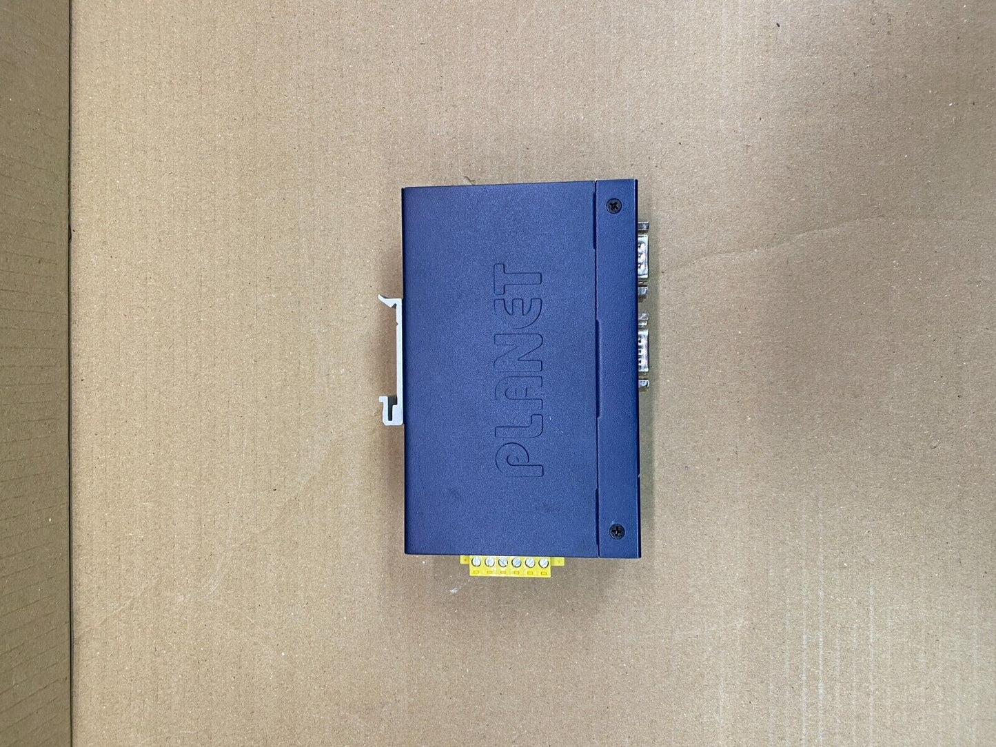 Industrial Serial Server RS-232/422/485 Planet ICS-2400T Ethernet