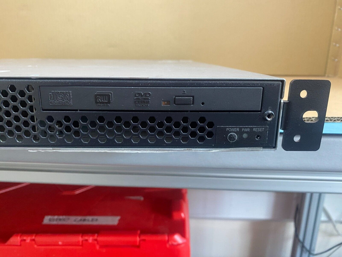 RCS 1100R 1U Rackmount Real-Time Graphics Renderer - Used