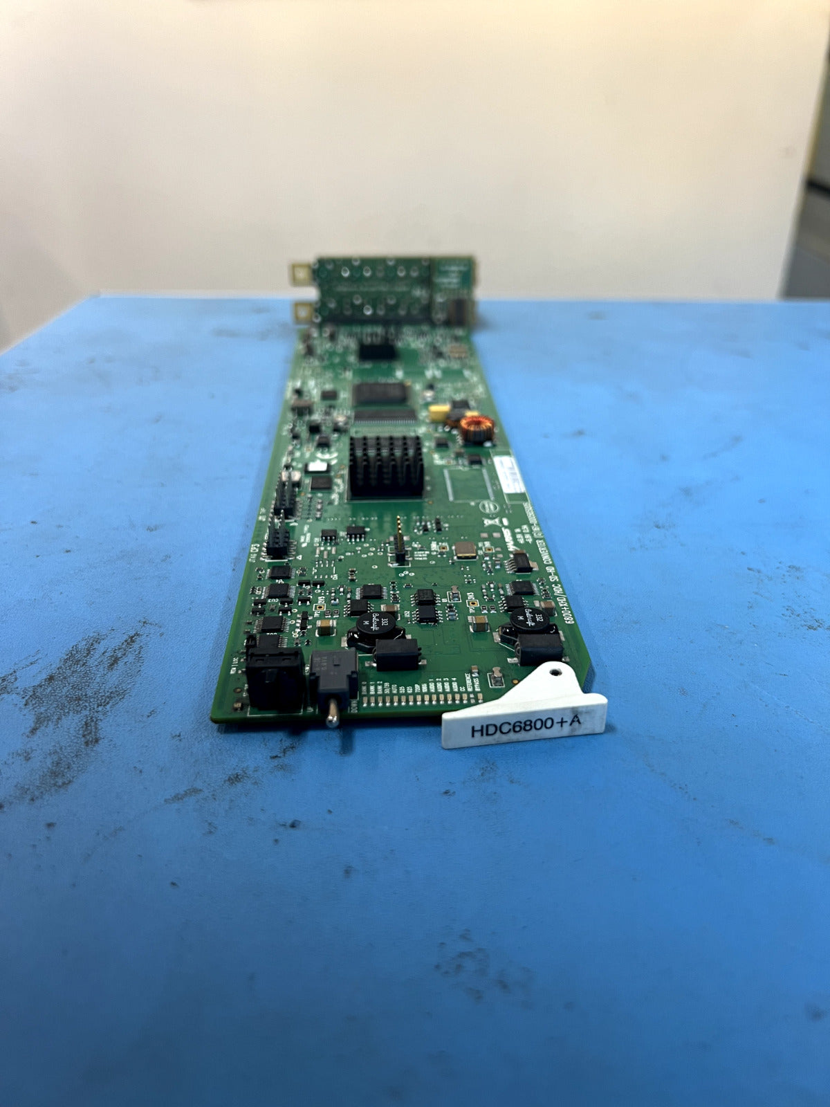 Broadcast SDI Down Converter Reclocking Amp Harris HDC6800 CE708 HD-SD