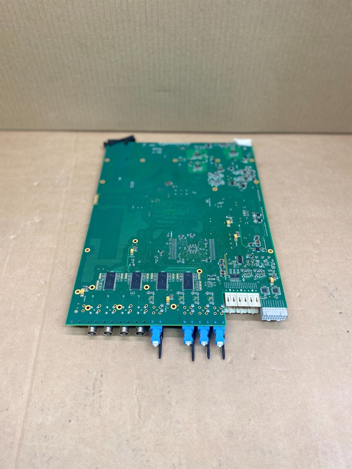 Broadcast Multi-Format Output Board Evertz 3000GO 3000MVP SDI 1080p