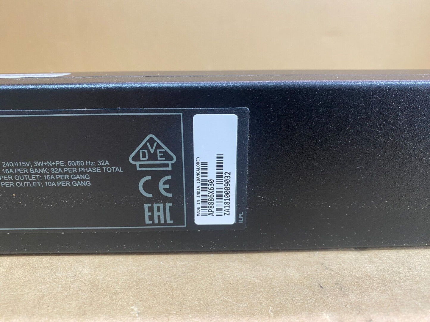 Industrial Metered Rack PDU Schneider APC AP8886 32A 22kW ZeroU 42 Outlets