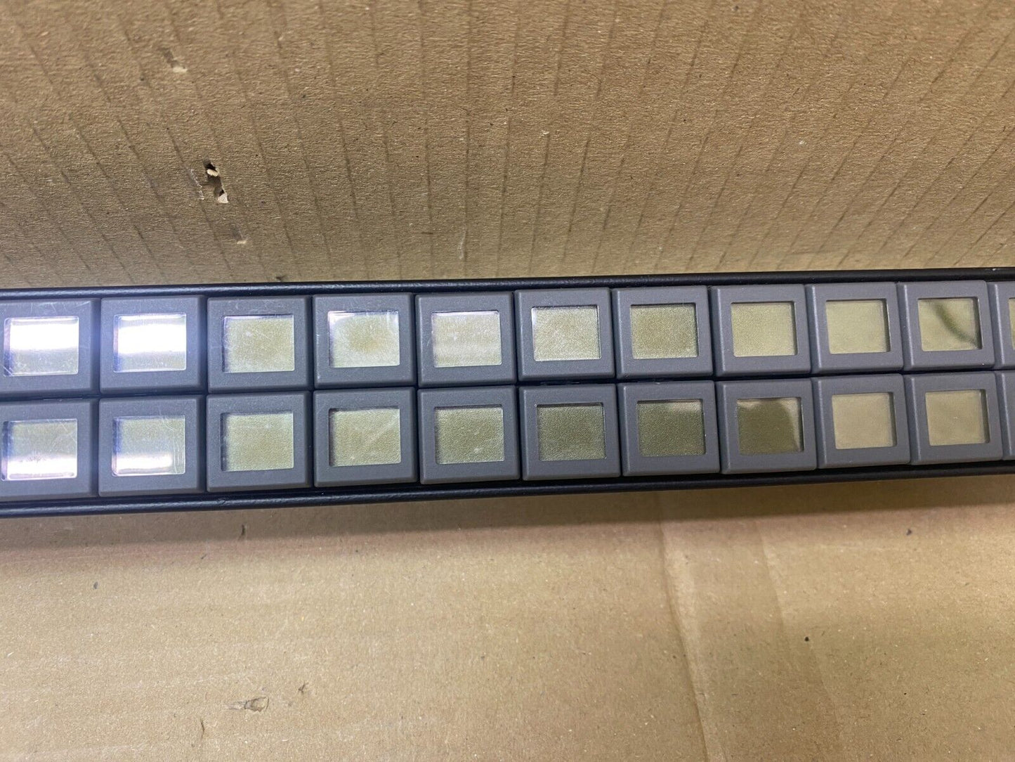 LCD Button Panel Miranda NV9642 Broadcast , 1RU Rack-Mount, SDI Control