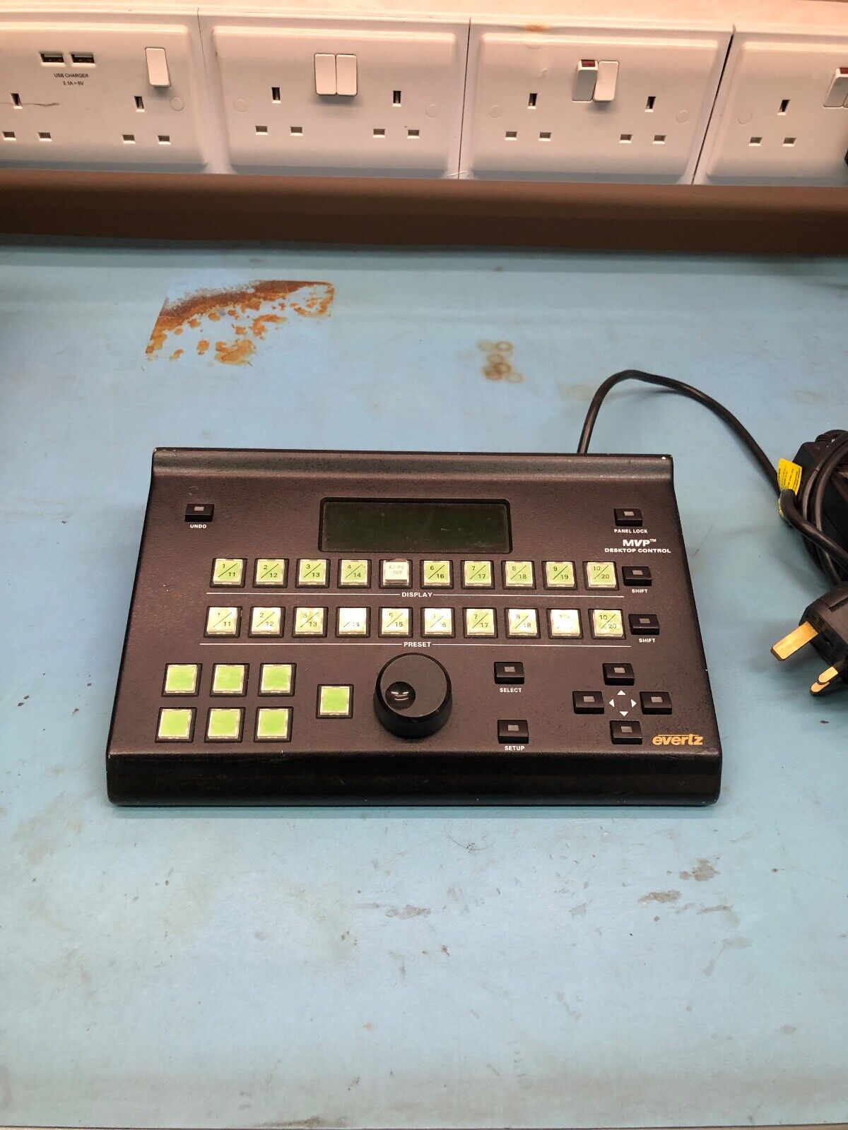 Broadcast Audio Video Control Panel Evertz 3000DCP Remote SDI HDMI