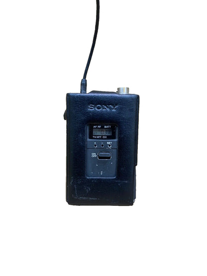 Professional UHF Synthesized Audio Transmitter Sony WRT-820 Black