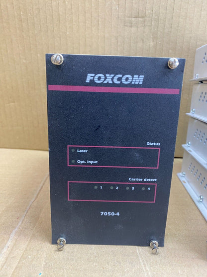 Foxcom 8-Slot Rackmount Chassis w/ 4x Gold L-Band Receivers 85080 Used
