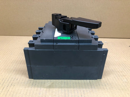 Industrial 630A Switch Disconnector Schneider Electric INS630 3 Poles