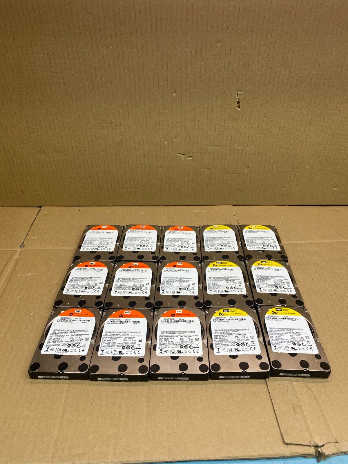 Enterprise 10K RPM SAS Hard Drive, Western Digital WD3001BKHG, 300GB, 2.5-inch,