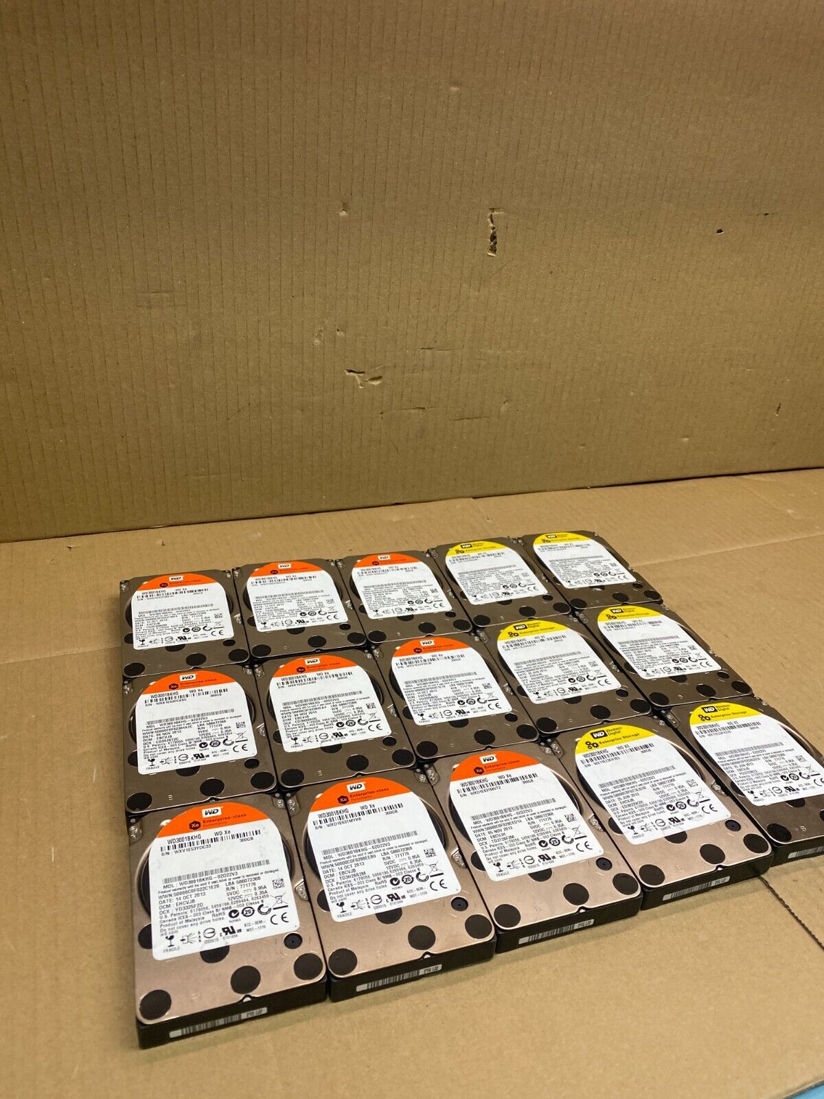 Enterprise 10K RPM SAS Hard Drive, Western Digital WD3001BKHG, 300GB, 2.5-inch,