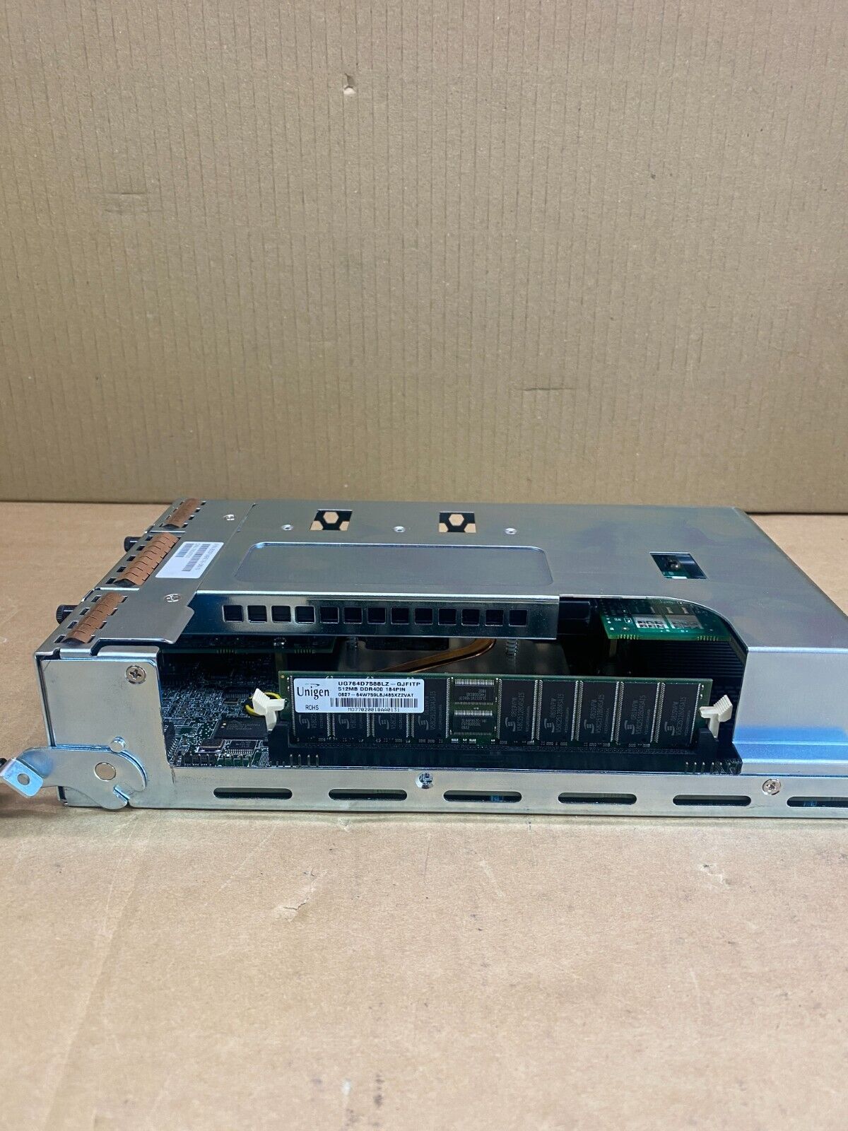 Fibre SAS RAID Controller 512MB EonStor S16F-R1430 Infotrend Rack-Mount