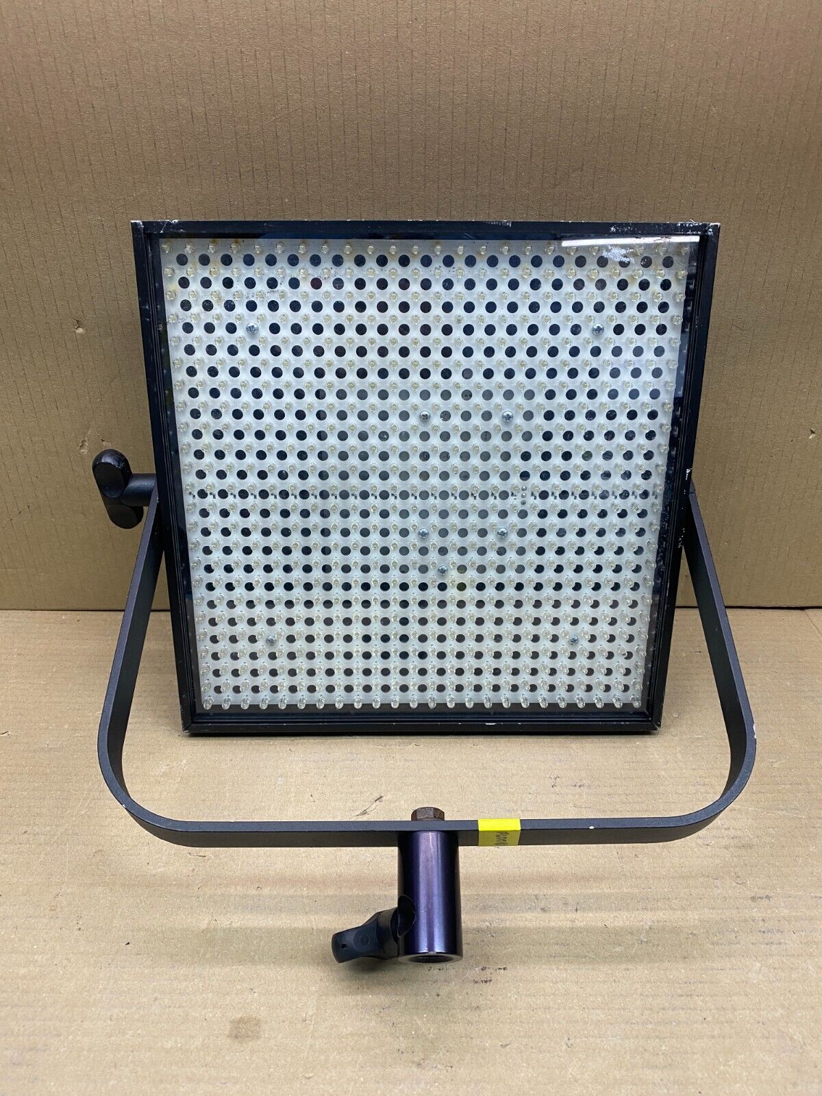 Litepanels 1x1 Flood LED Light 50° 5600K Gold Mount Battery Studio Kit