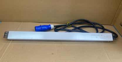 Vertical Power Distribution Unit 10-way Excel D32-10-EXL Rack-mount