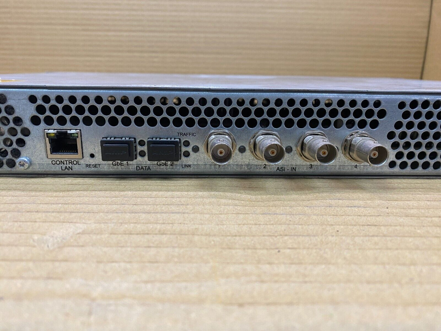 B-EDGE-PAL EPM 308 Rackmount IP/ASI to RF Modulator GbE ASI Used