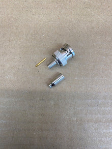 Broadcast BNC Connector, 75Ω Amphenol RF Plug Cable Mount, Crimp, 100x