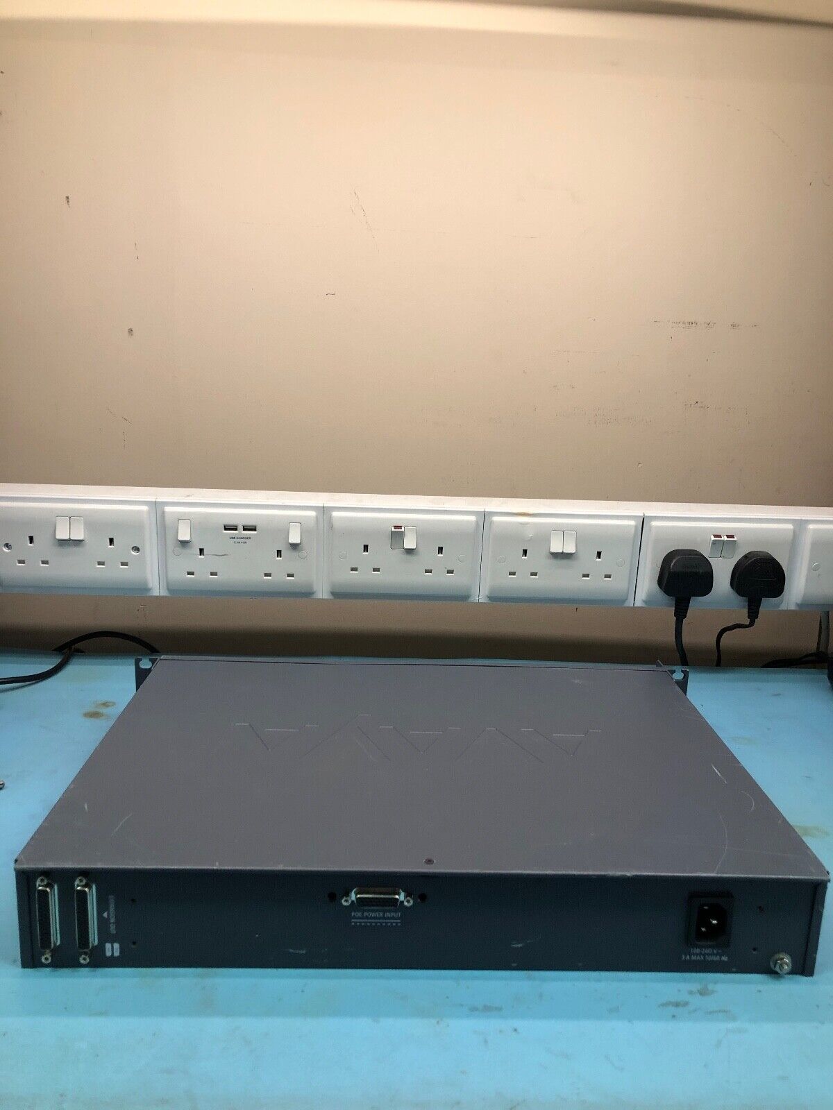 Professional VoIP Media Gateway, Ethernet, Avaya G430, Supports 150 Users