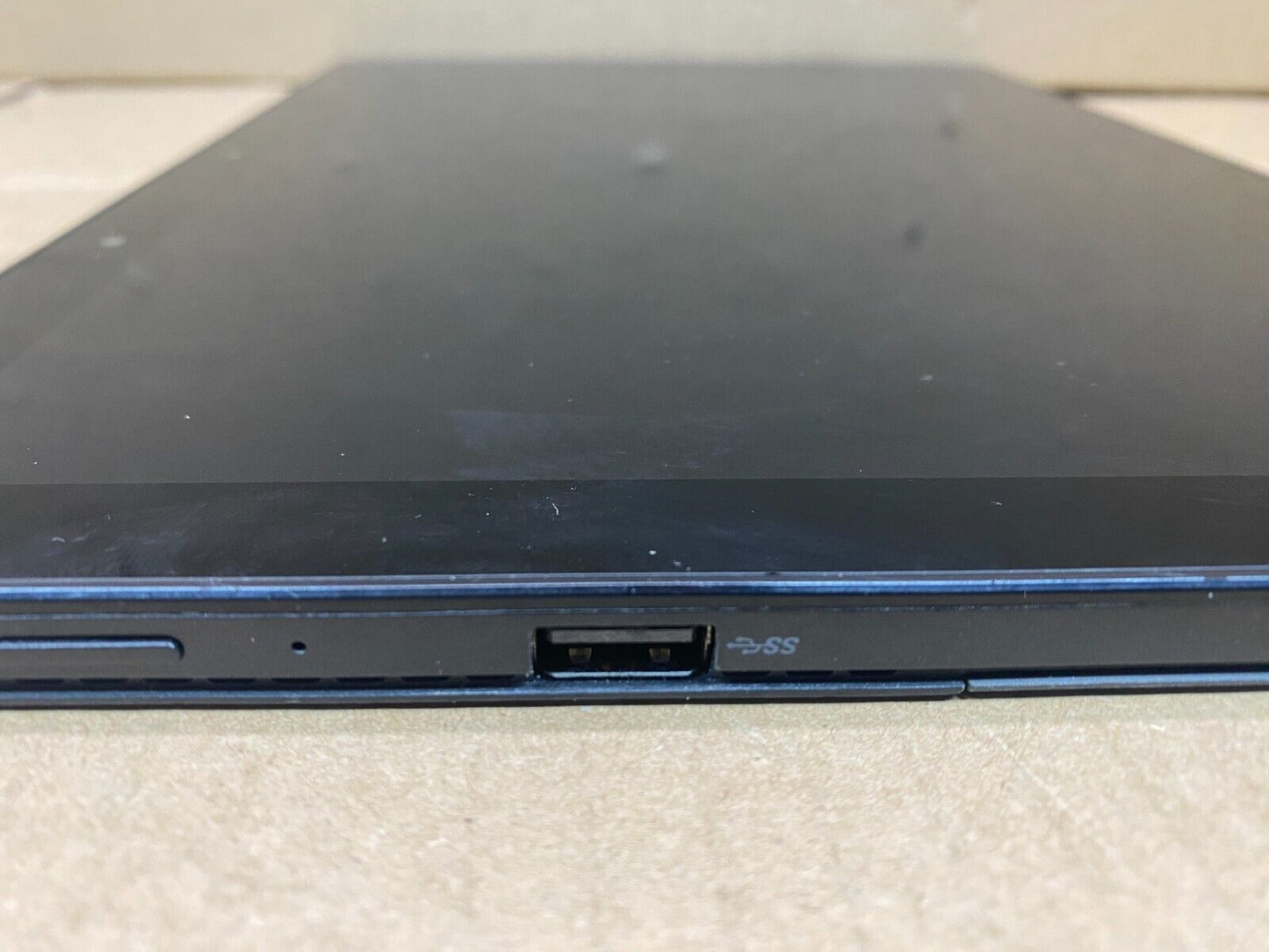 Dell Latitude 5290 2-in-1 i5-8250U 8GB 250GB SSD Windows 11 Pro Tablet