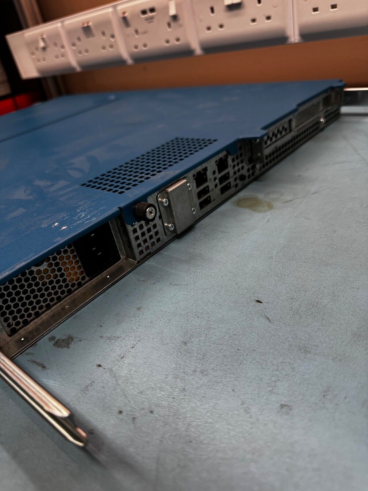 Enterprise Firewall 900GB Palo Alto M-100 Panorama Appliance Ethernet